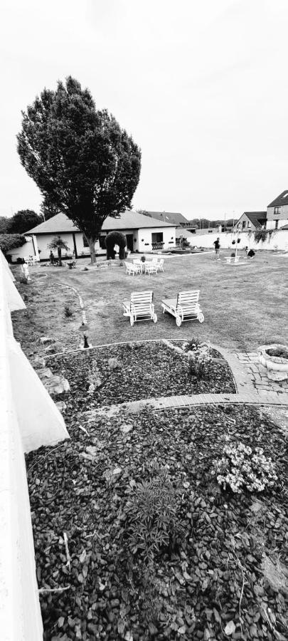 Spelver95 Bilzen Exterior foto
